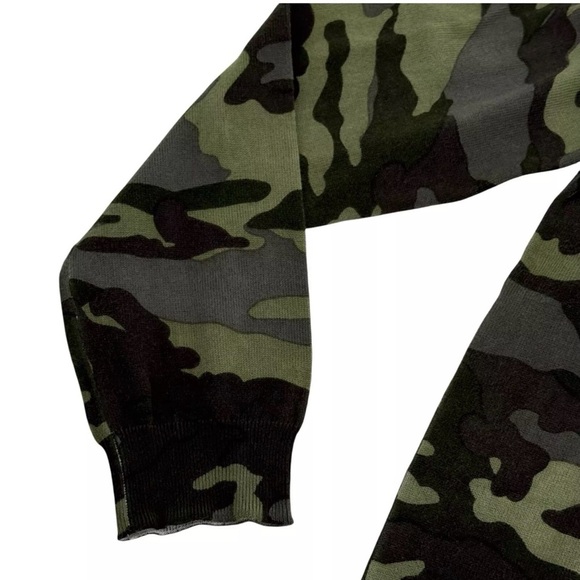 J Crew Factory Teddie Camo Cotton Sweater Size XXL Green lightweight NWT - Picture 6 of 8